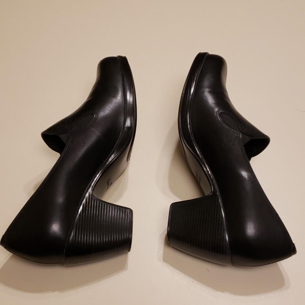 Dansko Beth Pump - image 5